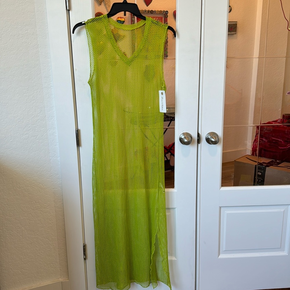 Check out this dress! All the it girls are wearing transparent dresses!